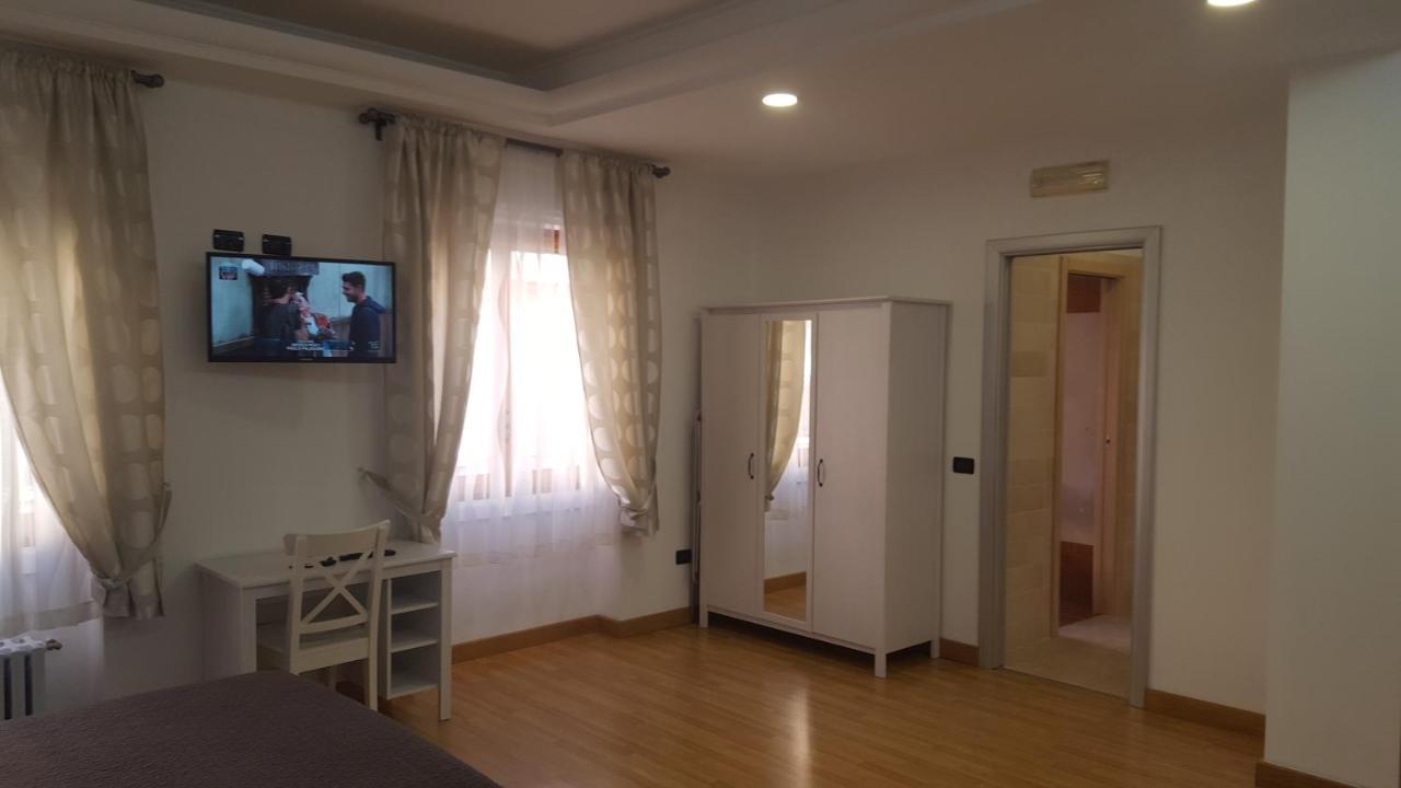 Camere Santa Rita 산 조반니 로톤도 외부 사진